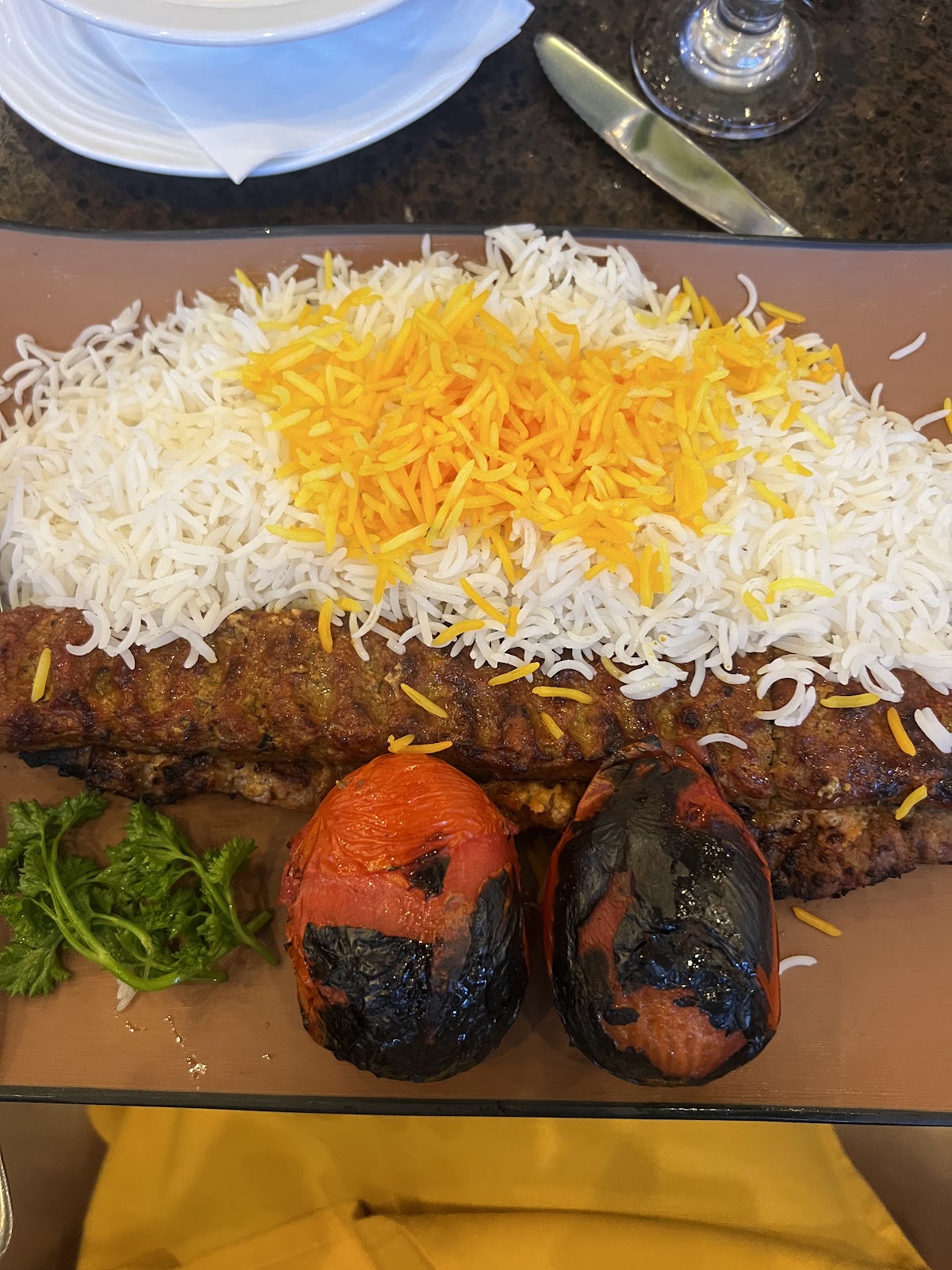 Hatam Restaurant dining photo 2